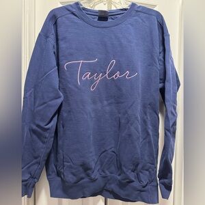Taylor Crewneck